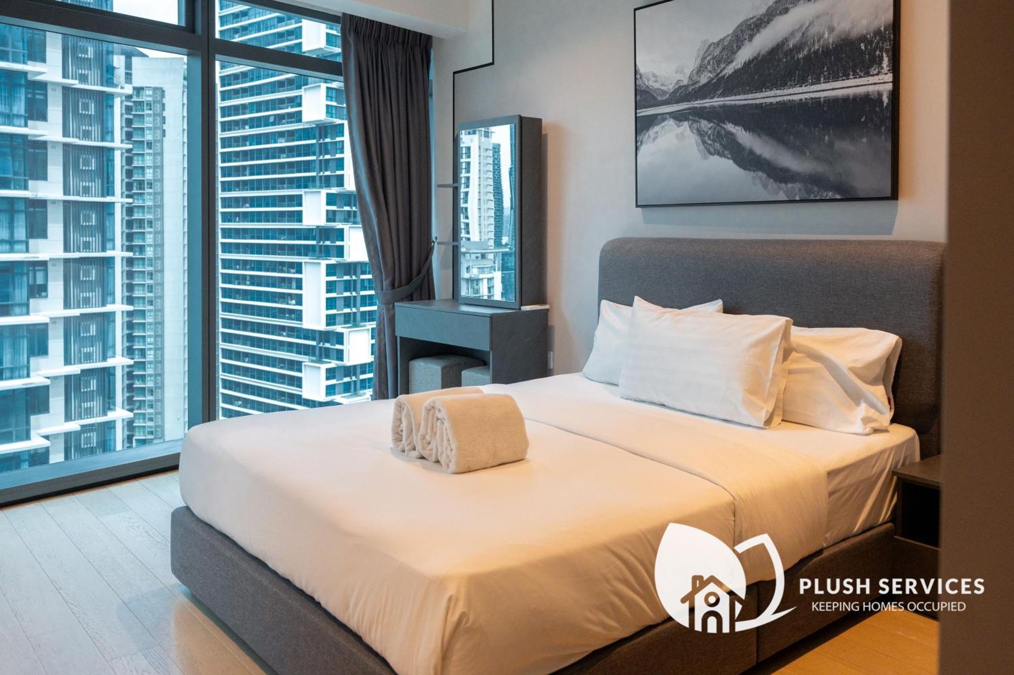 Eaton Residences Klcc By Plush Kuala Lumpur Exterior photo